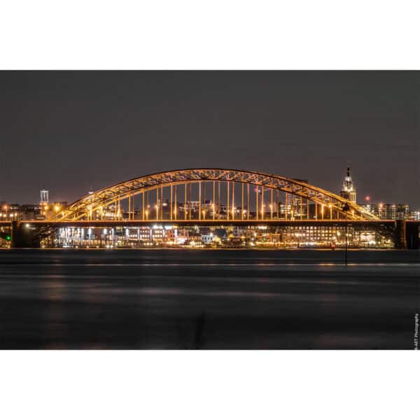 Golden Gate aan de Waal